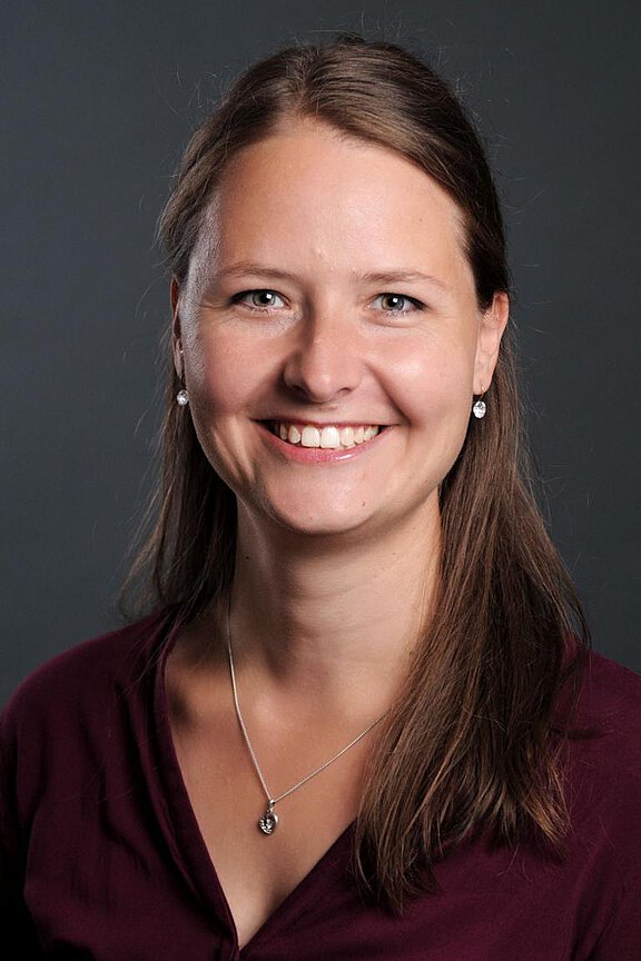 FotoStrobelKatharina.JPG